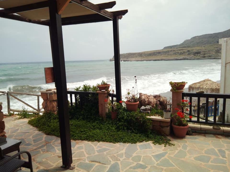 Coral Front Beach ซาครอส ภายนอก รูปภาพ
